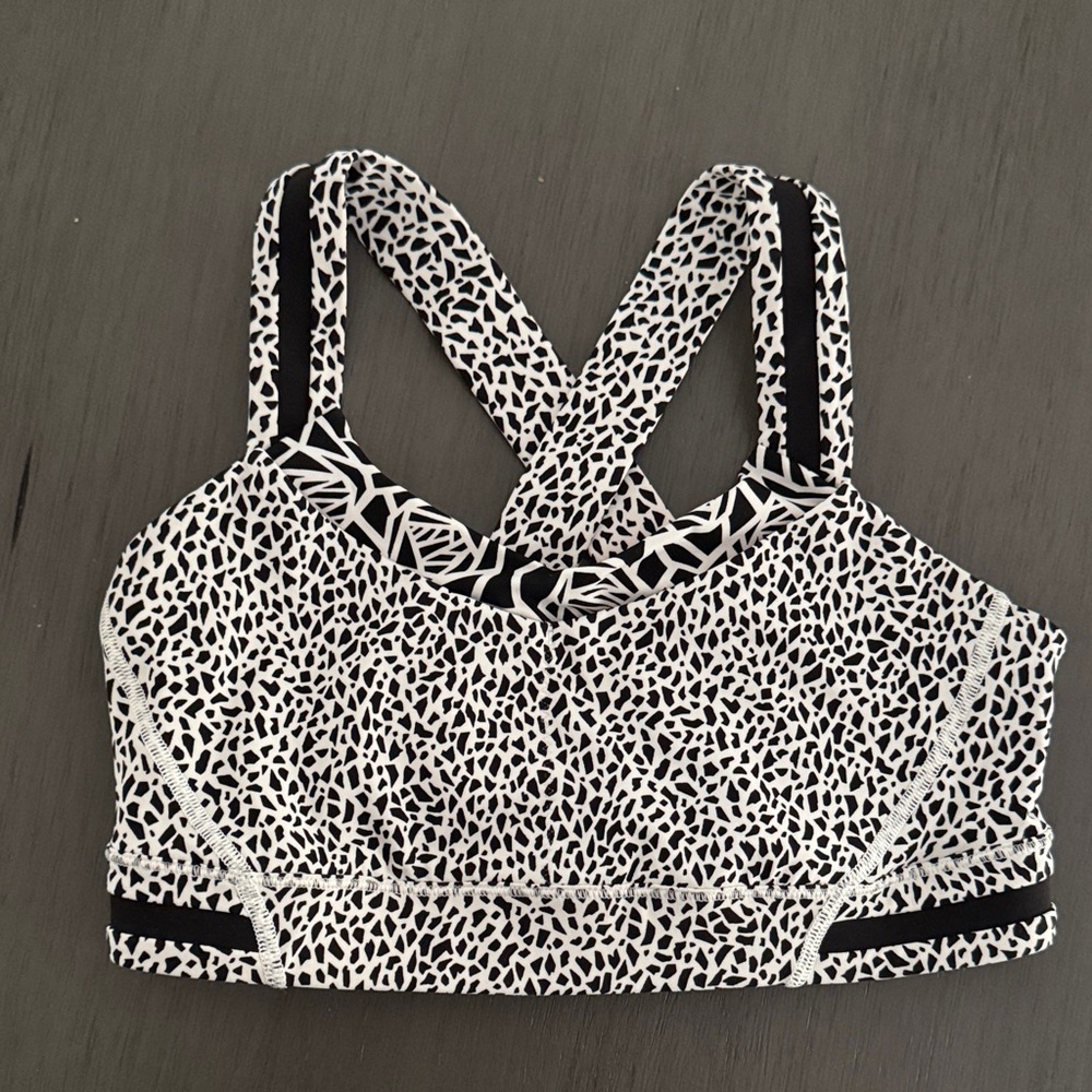 Lululemon Athletica Black and White Patterned Sports Bra